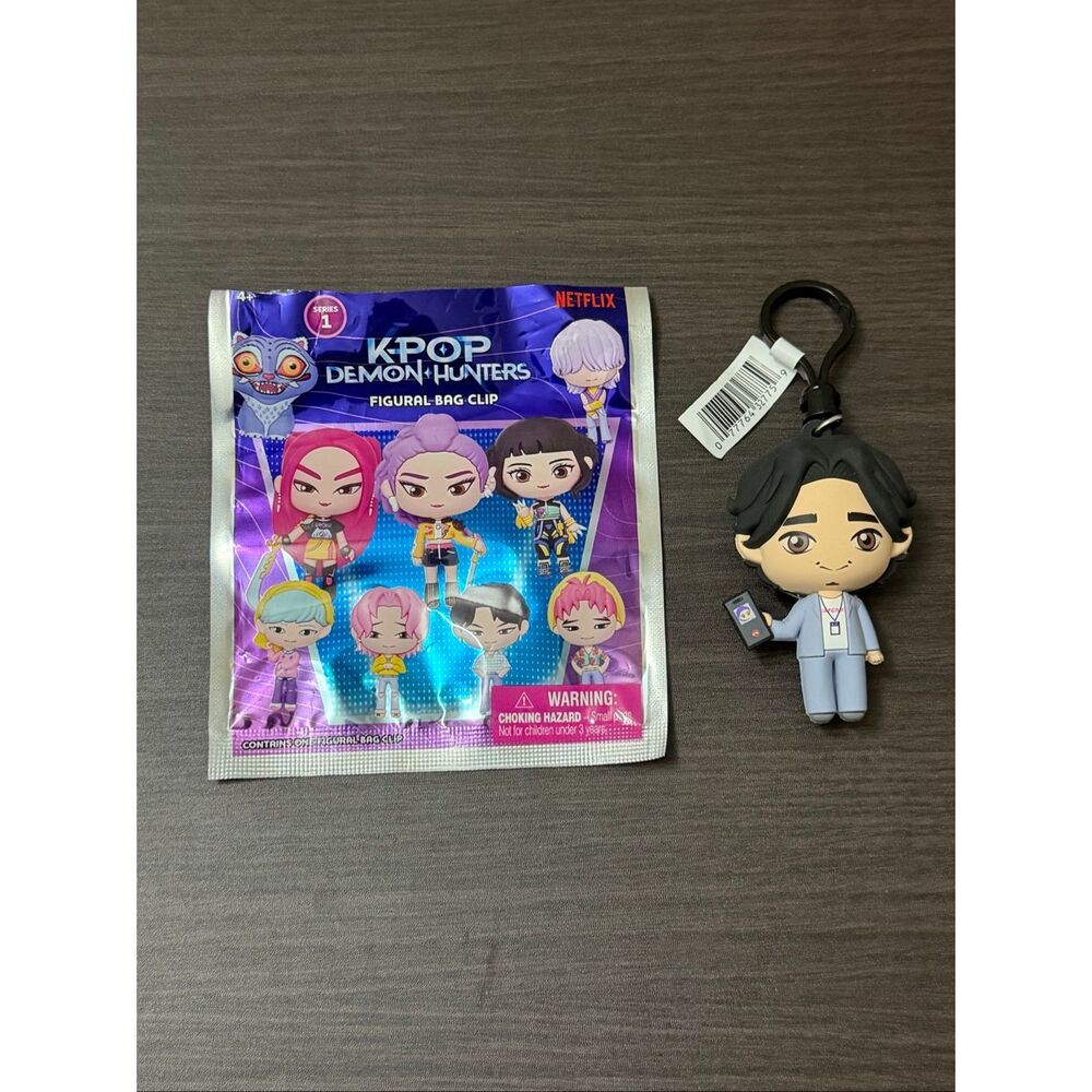KPop Demon Hunter Character Series 1 Bag Clip Keychain CHASE - Bobby